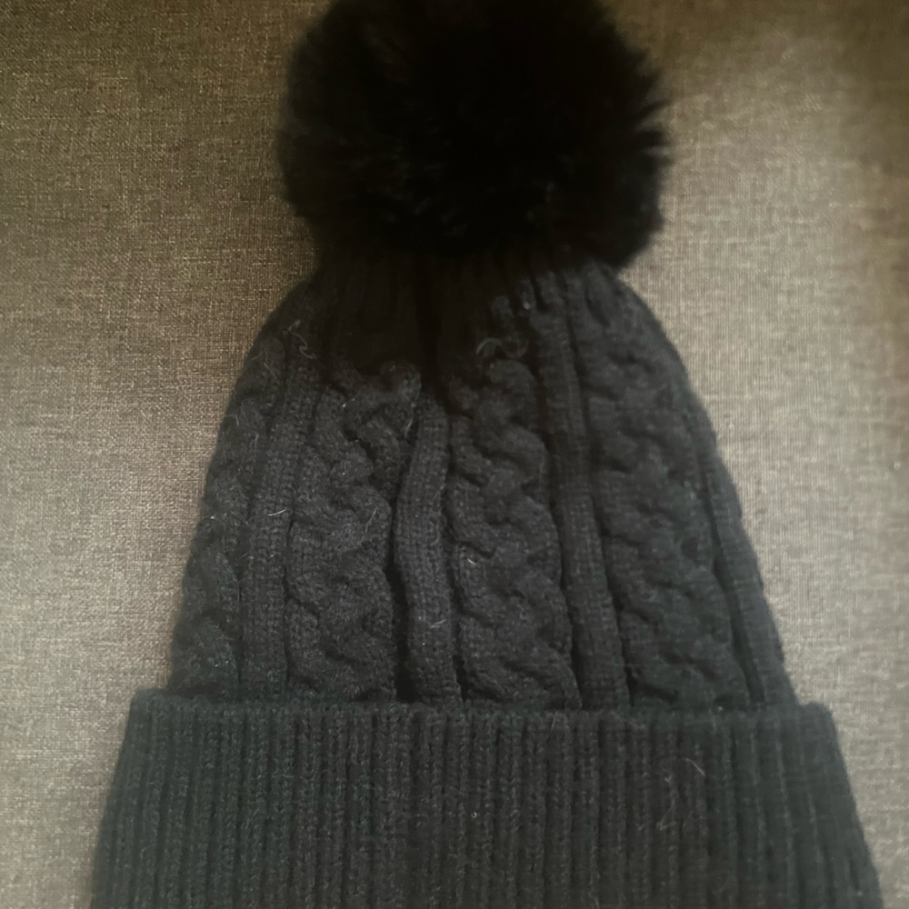 COPY - COPY - Womens hat - Picture 2 of 3